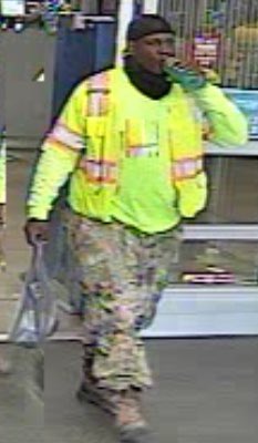CollierSheriff's tweet photo. CCSO detectives are trying to identify this person. He may have information about the theft of a wallet from Walmart, 11225 Tamiami Trail N., on Dec. 29, 2021.
 
Call CCSO at 239-252-9300. Or to be anonymous and eligible for a reward contact Crime Stoppers at 1-800-780-8477. https://t.co/JtHM2PxSf4