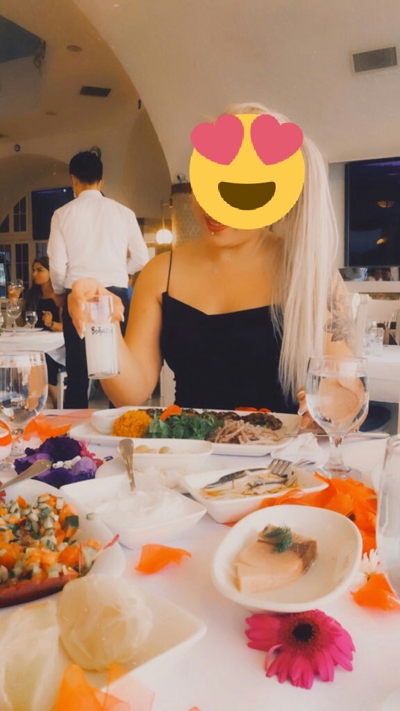 TUESOLMAZ19's tweet photo. Yelken açan aşklara kaldırıyorum aşklara musaitim https://t.co/WBeAmYtMQR