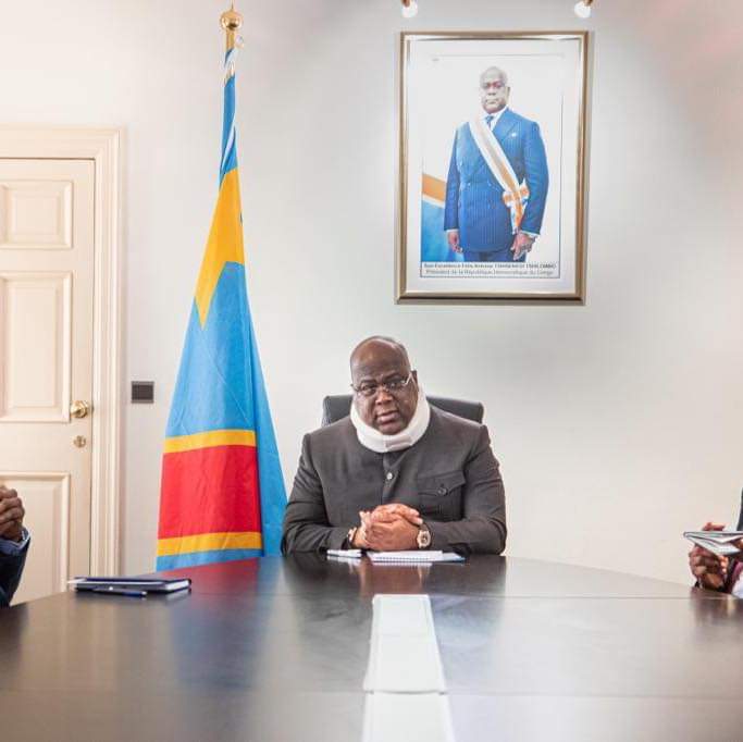 YvesBuya1's tweet photo. #RDC CITATION:"Tout va très très bien. C’était un problème d’hernie #discale. Le plus dur est passé", dit, le Chef de l’Etat, Félix #Tshisekedi devant la diaspora #congolaise en #Belgique. https://t.co/NhC9D5my6b