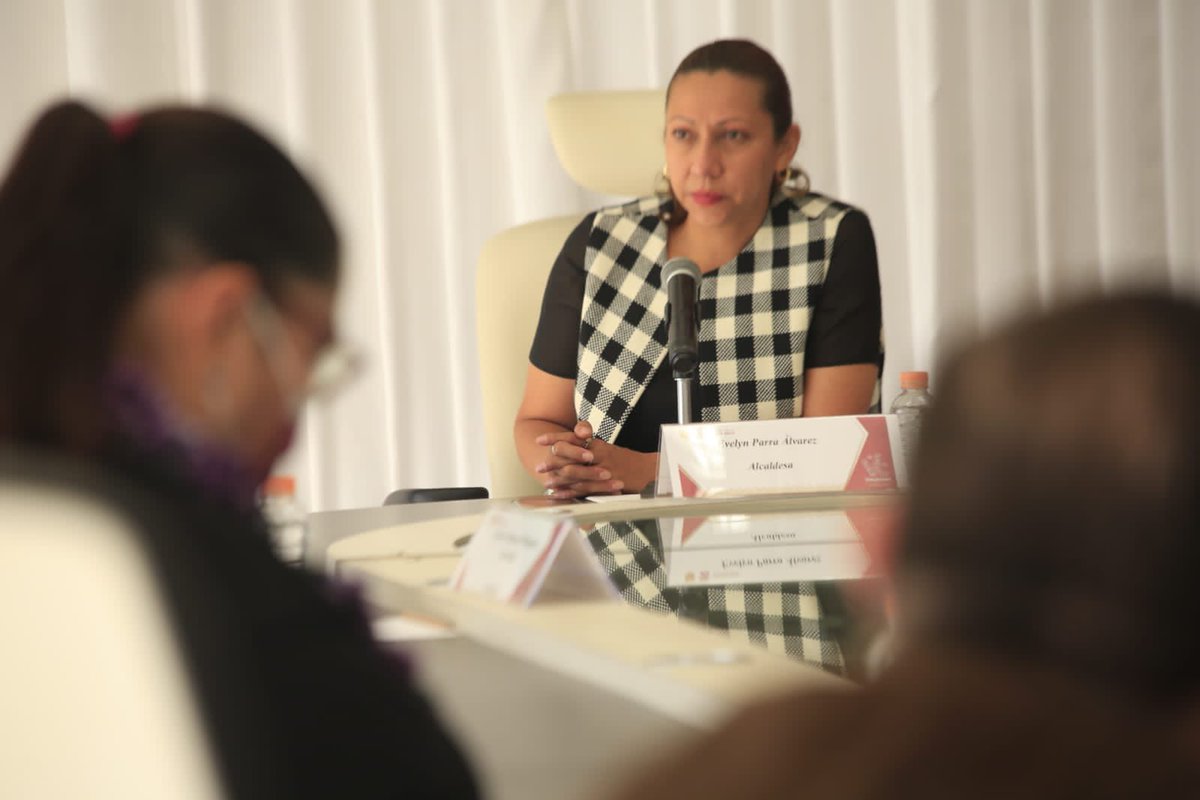 evelyn_parraA's tweet photo. Esta mañana, instalamos el Comité de Participación Ciudadana del Concejo de la @A_VCarranza, el cual preside el concejal Alexis Manuel Pimentel Acevedo. ✍🏼 👩🏻‍💼👨🏻‍💼

#ConcejoVC https://t.co/SOR3MxRSoe