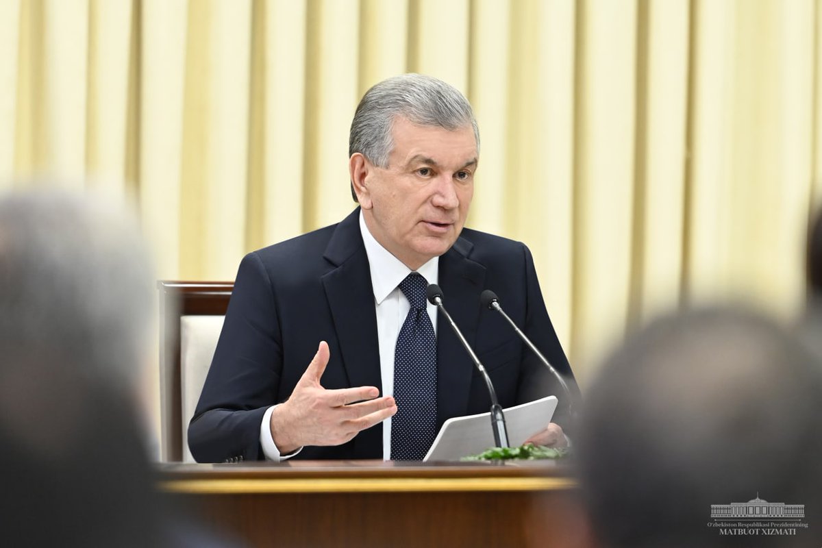 president_uz's tweet photo. Shavkat Mirziyoyev held a meeting at the State Tax Committee on reforming tax administration and the widespread introduction of information technologies in the sphere.
#Mirziyoyev #meeting
#tax_system #digitalization https://t.co/rJsRSysyfO