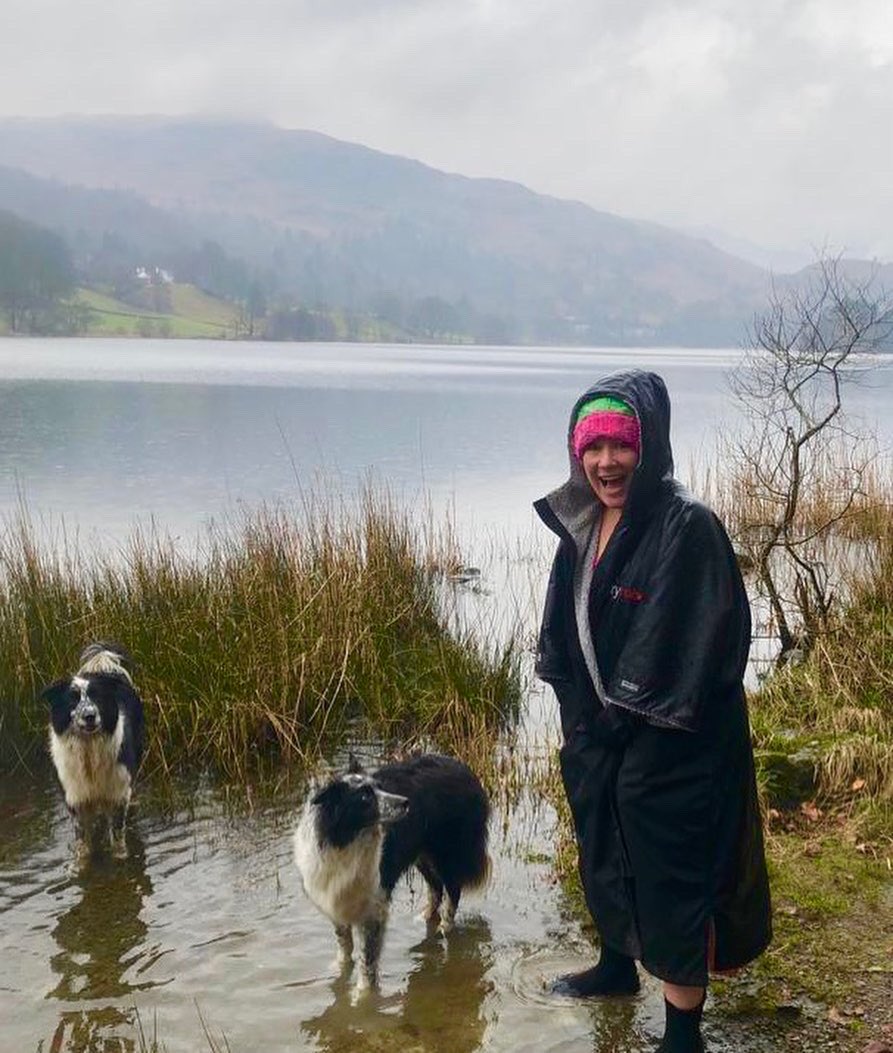 zakthecolliedog's tweet photo. Postherpetic neuralgia - the pain after Shingles. First dip in weeks, it was quick & painful but psychological rewarding.
♥️ Mrs H, #jessedog & #jackthelad
(Any tips for a quick recovery do let me know!)
#shingles #recovery #postherpeticneuralgia #beingopen #beinghonest https://t.co/xHfUtr3S2w
