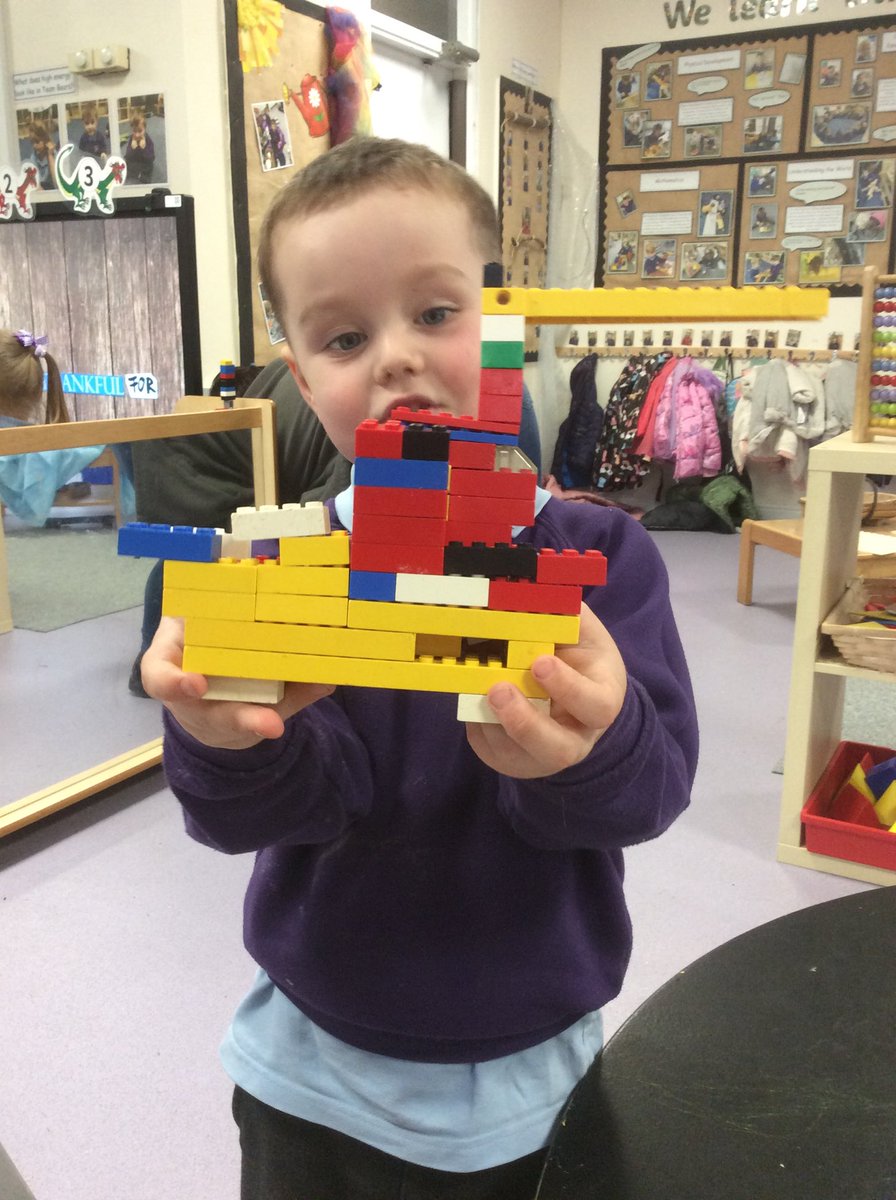 BraeburnPrimary's tweet photo. @BraeburnPrimary we develop in so many different ways being allowed to explore whilst playing and using our emotions to help us grow as individuals @JigsawPSHE @EarlyExcellence #Scienceweek2022 #Growth #explorethroughplay #Thrive https://t.co/UCmmFxh64Z