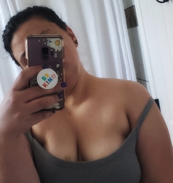ChloeAdrianna2's tweet photo. Didn't feel like restraining the titties for work today 😏

I'll probably pull them out of my tank for my OF later #NAPFIRST

#boobies #nobragang #bralessandflawless #workmood #nsfw #onlyfans #onlyfansgirl #freeonlyfans #linkinbio https://t.co/8IYhvFpB1b