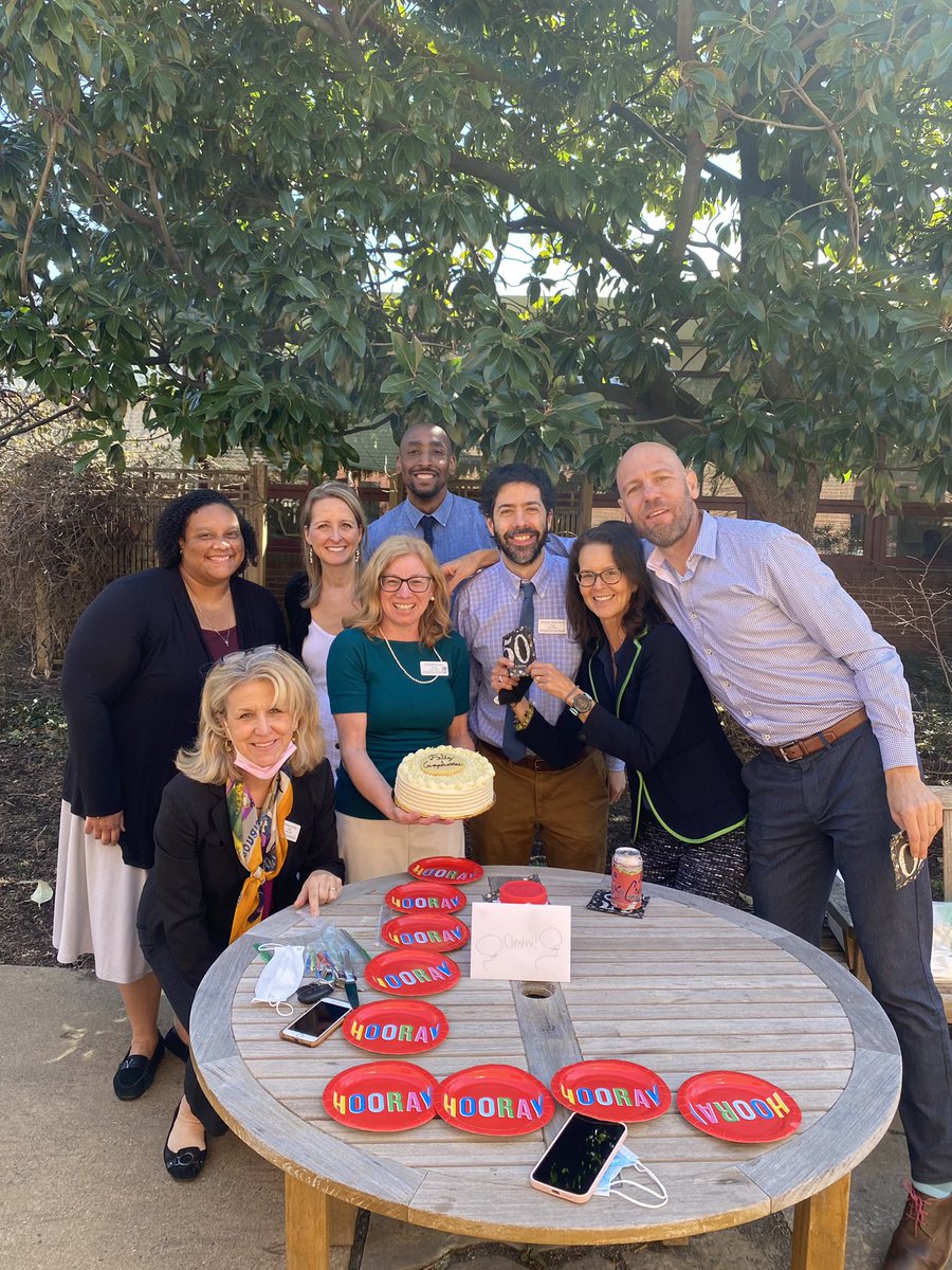 saintslanguages's tweet photo. Upper School language teachers celebrating spring and birthdays! Feliz cumpleaños! @SSSASsaints  #saintslearn https://t.co/hf3ZsRkz7j