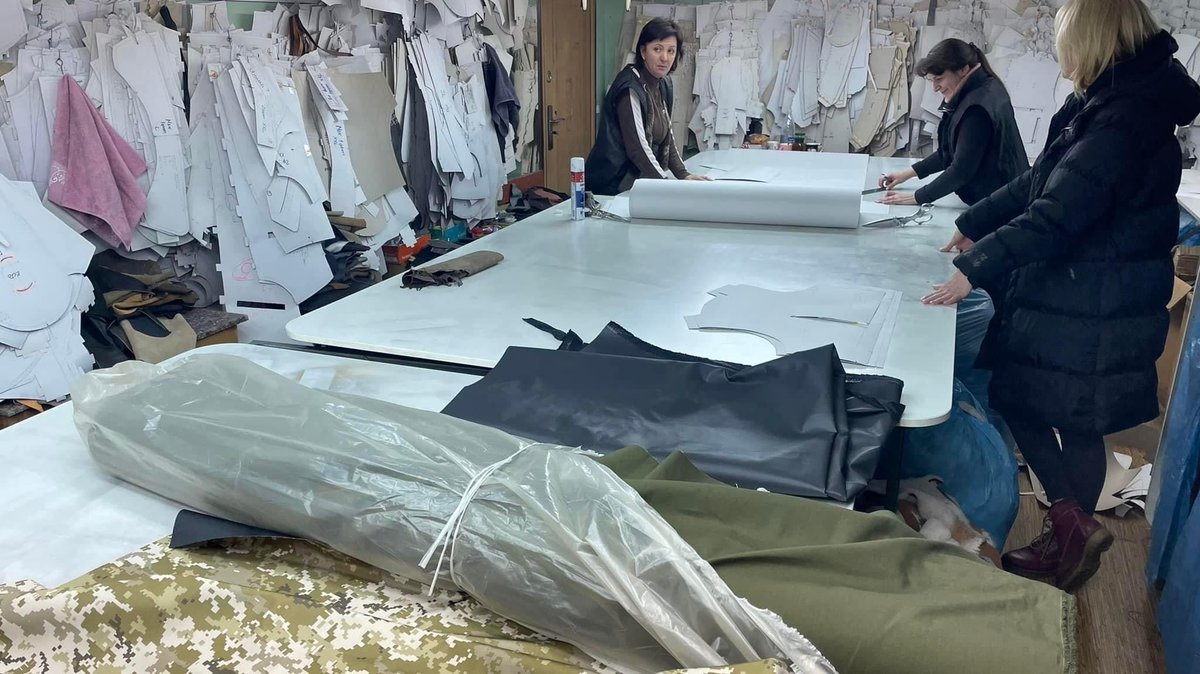 SolHelpUA (Mint #2 is LIVE) tweet media