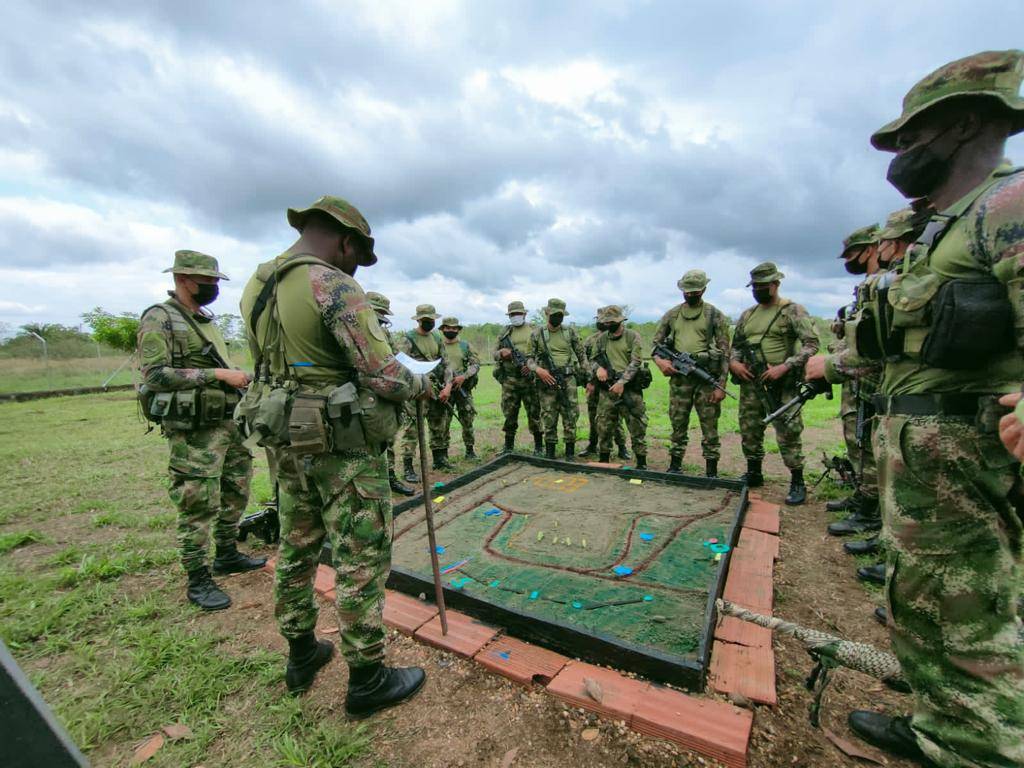 Ejercito_Davaa tweet picture