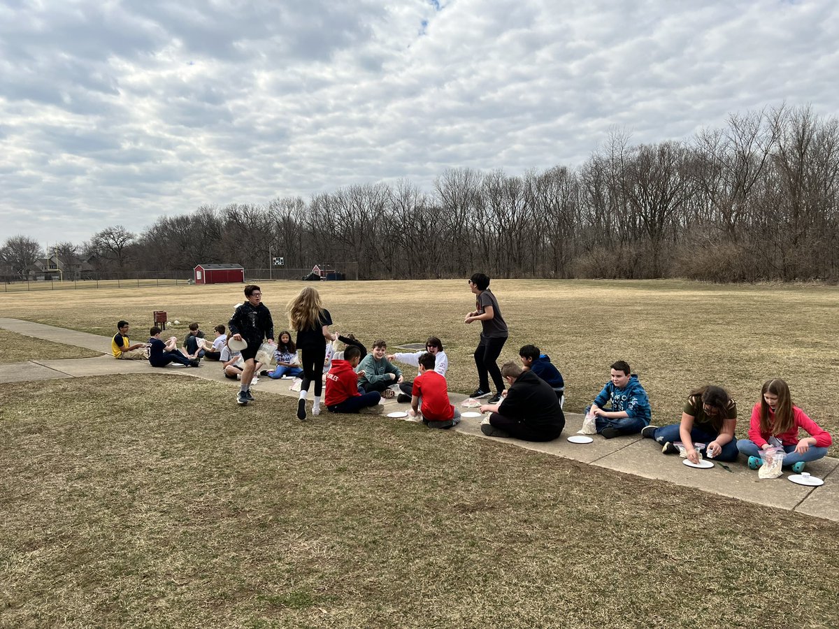 mrs_kern's tweet photo. We can’t learn about Pompeii without making volcanoes 🌋 @may_trs #channahonpride https://t.co/agqKsEbLPq