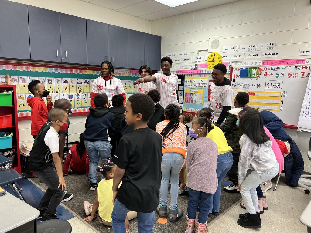 It was a special morning at Serena Hills today, when the Homewood-Flossmoor Baseball Team stopped by for a visit. They read some books, taught us what it means to be a good teammate, and played Simon Says! Thanks to Coach McCarthy and all the players for the special visit!