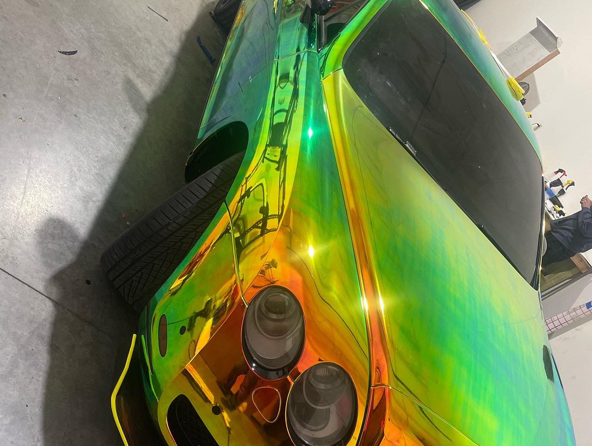 TierOneWraps's tweet photo. White Bentley GT turned TechWrap Neo Chrome Ammolite Gem! 

Complete Color Change with Chrome Delete around the window trim and mirrors. 

Reach out with any questions on possible colors or options for wraps! 

#TechWrap #ColorChange #VinylWrap #BentleyGT #PaintIsDead #TierOne https://t.co/p228WgyjAx