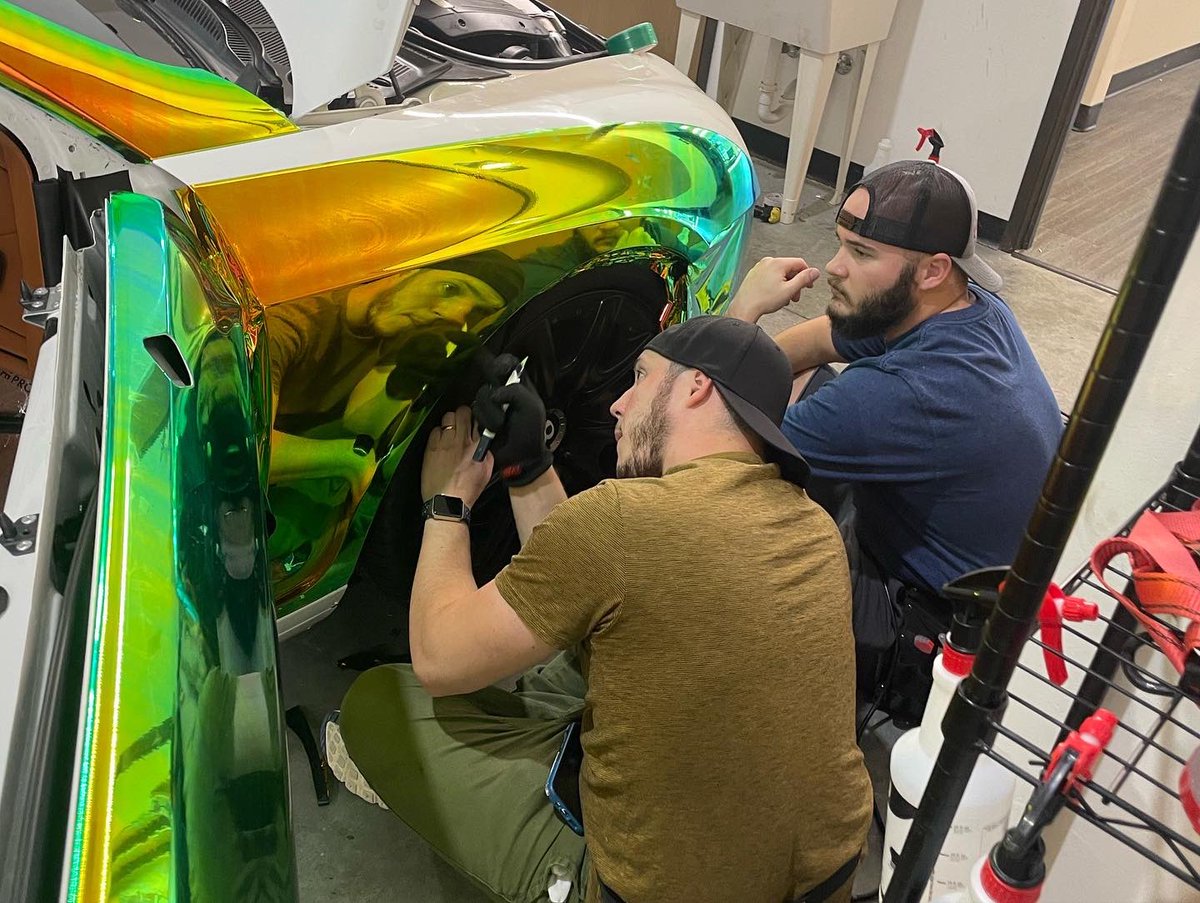TierOneWraps's tweet photo. White Bentley GT turned TechWrap Neo Chrome Ammolite Gem! 

Complete Color Change with Chrome Delete around the window trim and mirrors. 

Reach out with any questions on possible colors or options for wraps! 

#TechWrap #ColorChange #VinylWrap #BentleyGT #PaintIsDead #TierOne https://t.co/p228WgyjAx