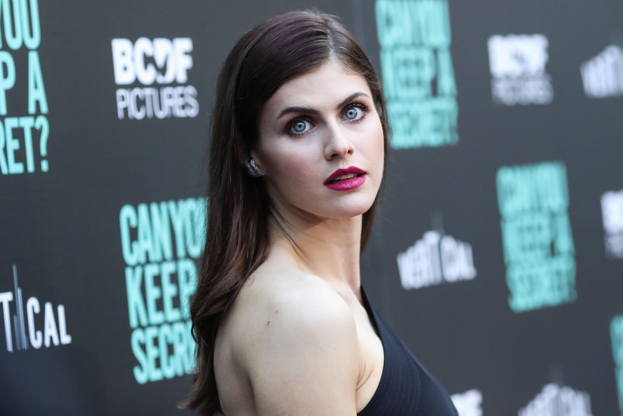 Happy 36th birthday to the stunning Alexandra Daddario! 