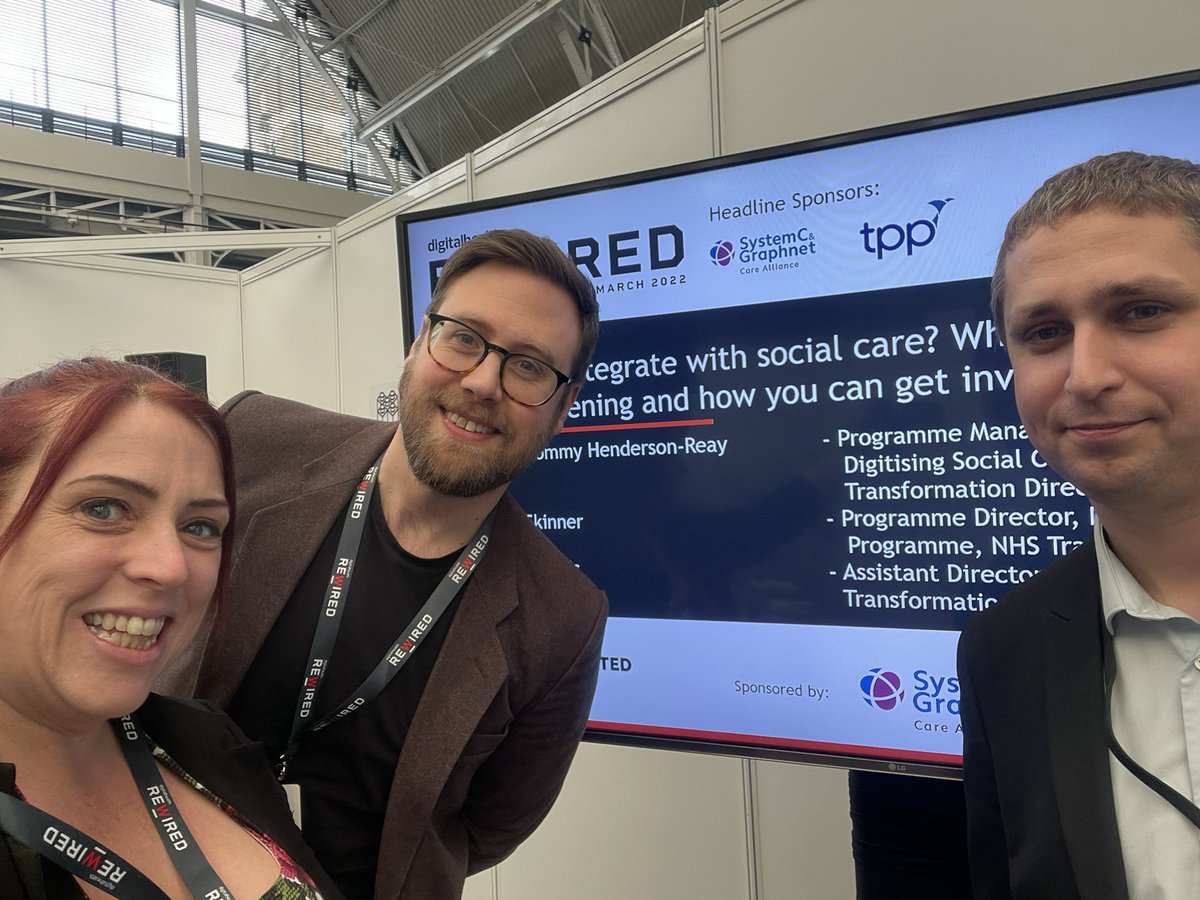 Emma Harris 💚 tweet media