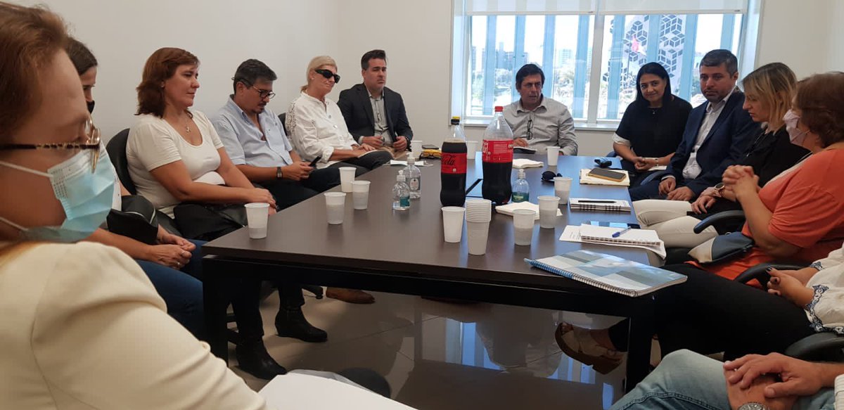 HacerCordoba's tweet photo. La fundación propició una jornada de encuentro y trabajo entre UCLA , @SoherElSukaria , @RaulRecaldeOk @Silviapaleo_ y @hm_iglesias para tratar las modificaciones a la ley de adopción en donde prevalezcan los derechos de los niños y el acompañamiento a las familias adoptantes https://t.co/ROYks61IYD