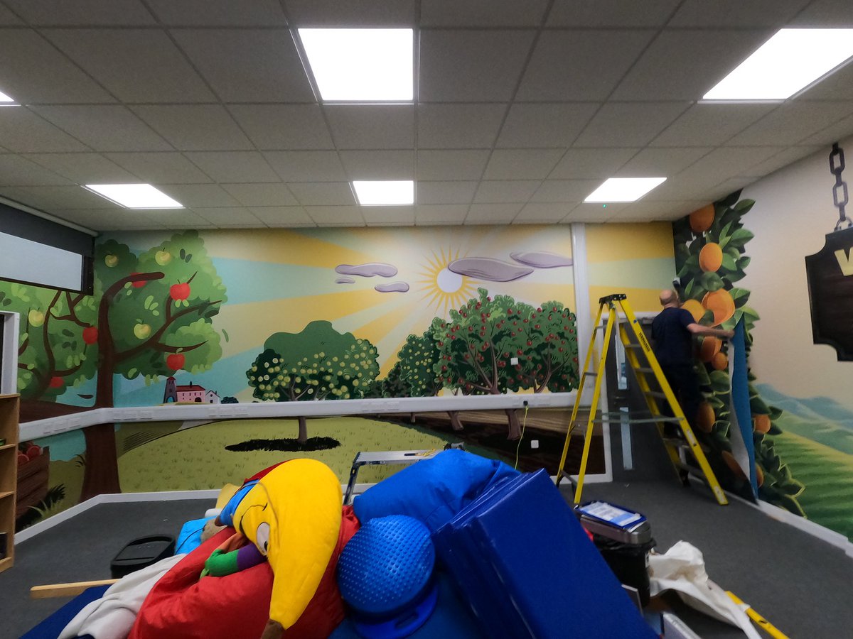 cubedcreative's tweet image. Full room school wall art graphics. Just the windows to do next.
cubedcreative.co.uk 

#schoolwallgraphics #school #education #primaryschool #headteacher #deputyhead #secondaryschool