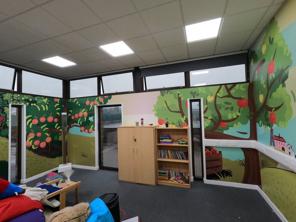 cubedcreative's tweet image. Full room school wall art graphics. Just the windows to do next.
cubedcreative.co.uk 

#schoolwallgraphics #school #education #primaryschool #headteacher #deputyhead #secondaryschool