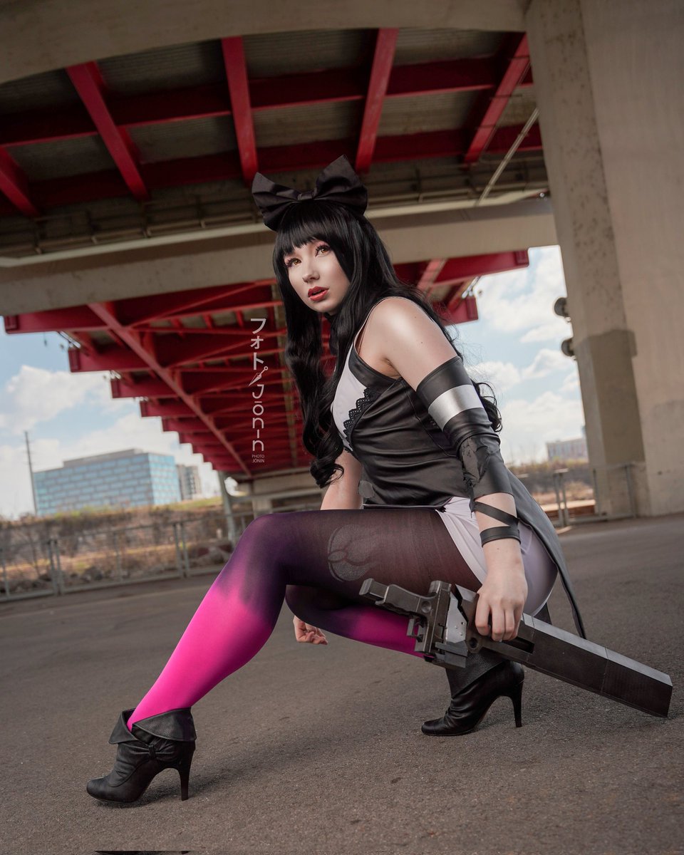 laurathcosplay's tweet photo. Bringing the RWBY Vol 1 looks back!
#RWBY #blakebelladonna https://t.co/gcKilNTmCv