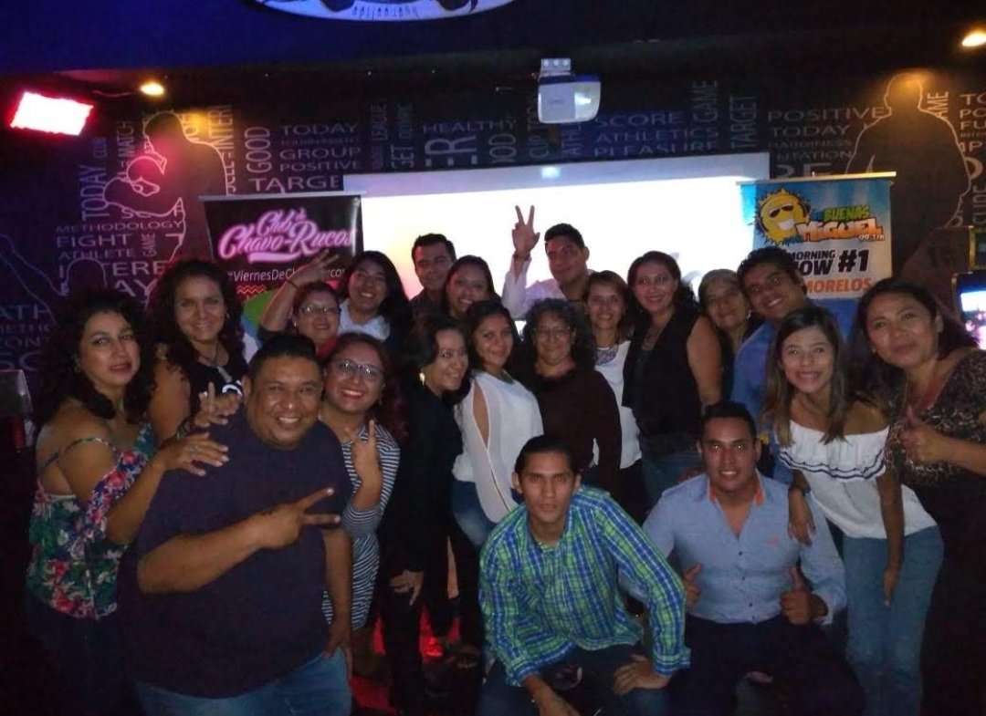 #FotosyRecuerdos en acapella <a href="/YODEBUENAS/">Miguel Barrientos Mx</a>
<a href="/La99fm/">La 99 FM</a>
<a href="/Marimuchosnum/">Mari mtp ponce</a> <a href="/SoyNaneii/">N a n</a> <a href="/Lidimtz73/">Lidia</a> <a href="/YuritziAP81/">Yuri</a>