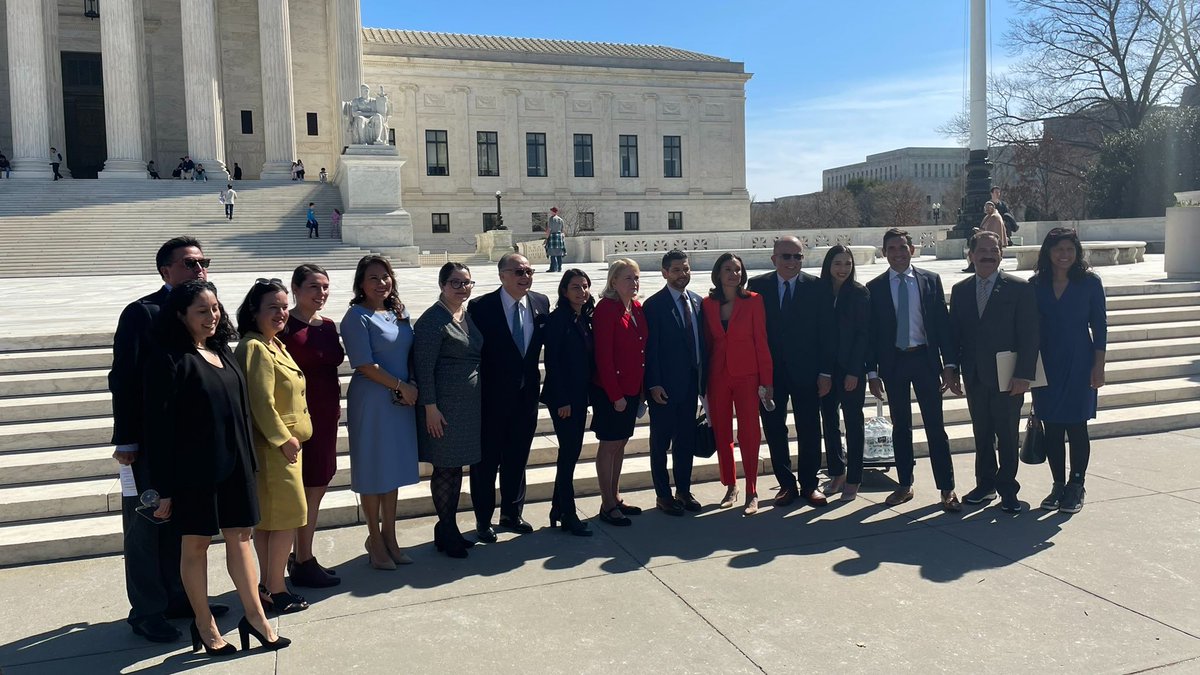Our <a href="/USHCC/">USHCC</a> President &amp; CEO Ramiro A. Cavazos is proud to stand with our partners at the Congressional <a href="/HispanicCaucus/">Congressional Hispanic Caucus</a> to urge the swift confirmation of Ketanji Brown Jackson to the Supreme Court. <a href="/RAConomics/">Ramiro A. Cavazos</a> <a href="/HispanicCaucus/">Congressional Hispanic Caucus</a> <a href="/Dr_RaulRuiz/">Dr. Raul Ruiz</a> <a href="/RepLouCorrea/">Rep. Lou Correa</a> <a href="/RepSylviaGarcia/">Rep. Sylvia Garcia</a> <a href="/RepEscobar/">Rep. Veronica Escobar</a>