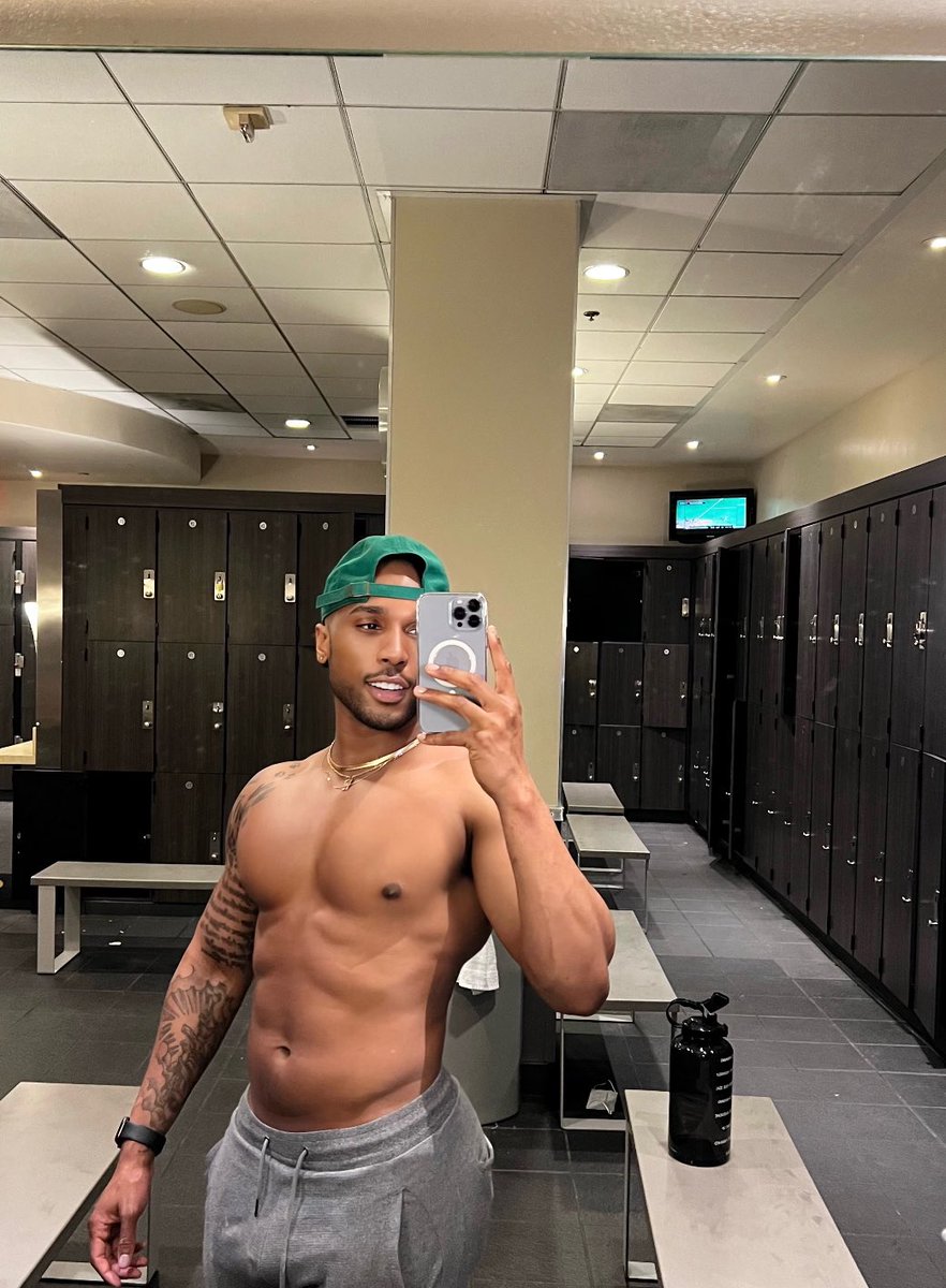 Tae on X: Just checking in t.coWOeVwCDqlh  X