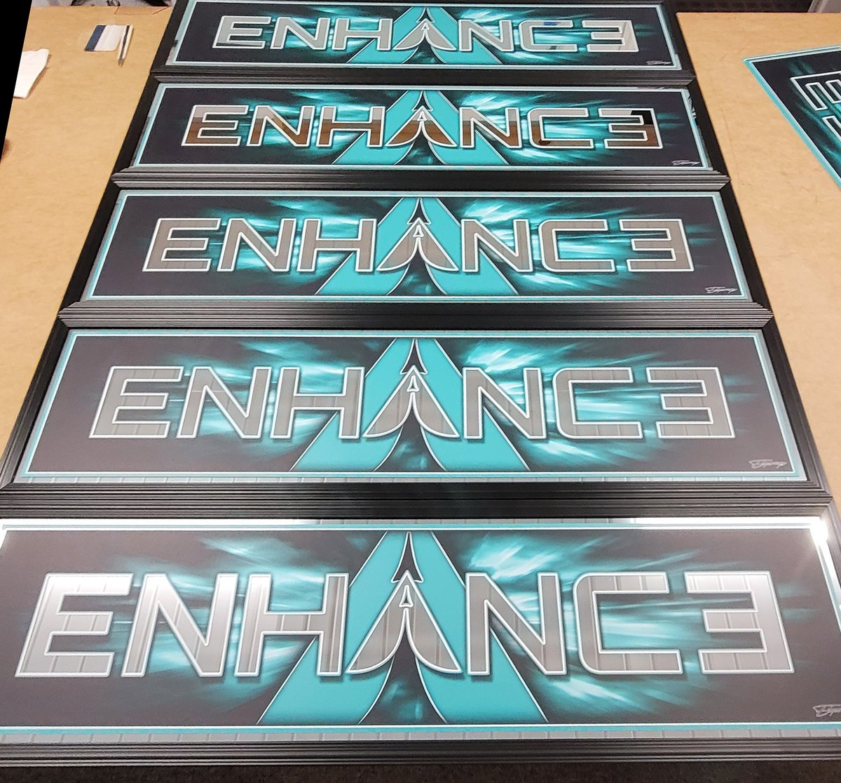 Edgewraps_Roy's tweet photo. Check out the physical item that go to the first round holders of the #EnhanceSkulls #edgewrapsNFTs  @ExploreNFT 
This is just the beginning so many announcement's coming soon!!! #EnhanceToken #EnhancedApes #EnhanceNFTs #SAFEMOONARMY https://t.co/iQTMYtRS9N