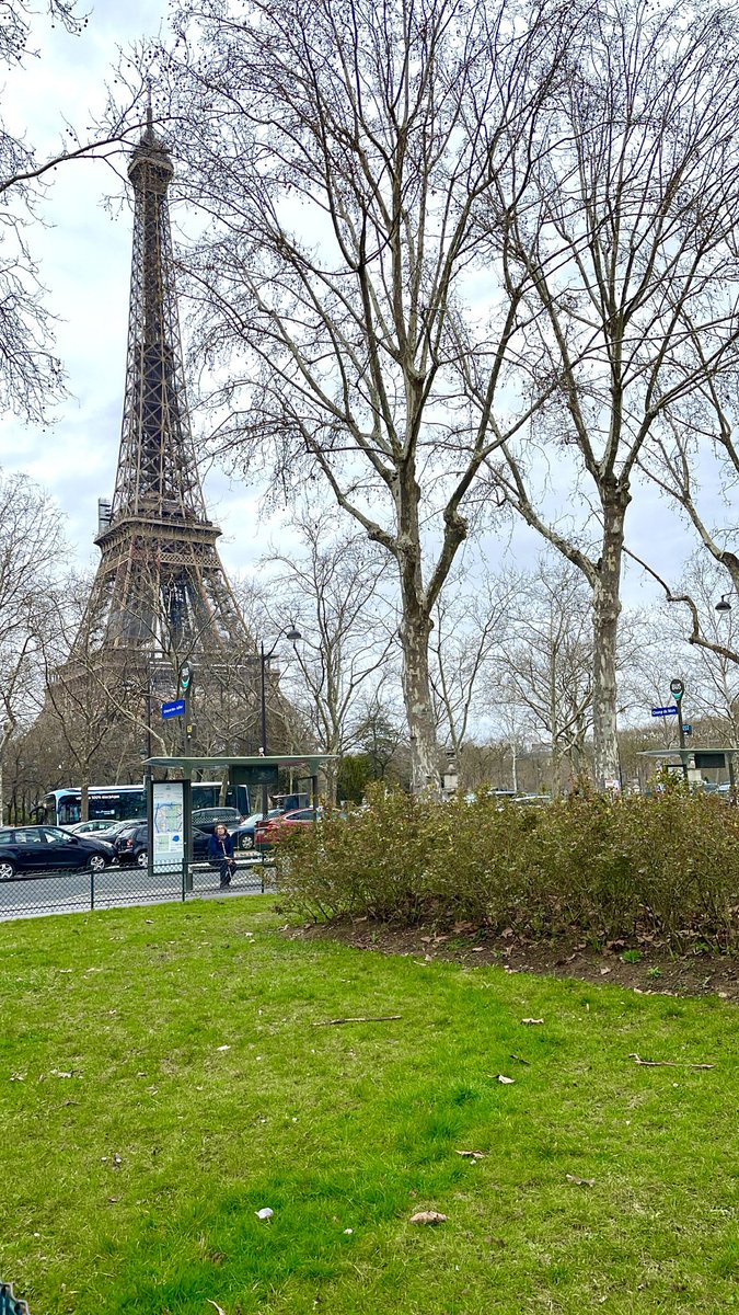 Esro_ali's tweet photo. Bonjour Paris , France 🇫🇷 📍 https://t.co/dnDH4u6ZCj