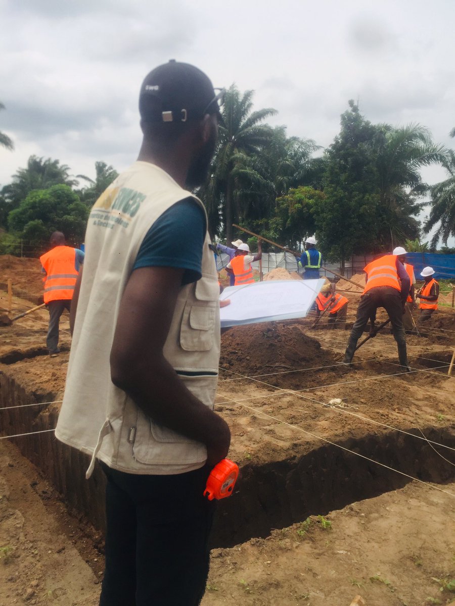 HServices243's tweet photo. Construire est notre devoir 💪 https://t.co/2W0AlaBFUp