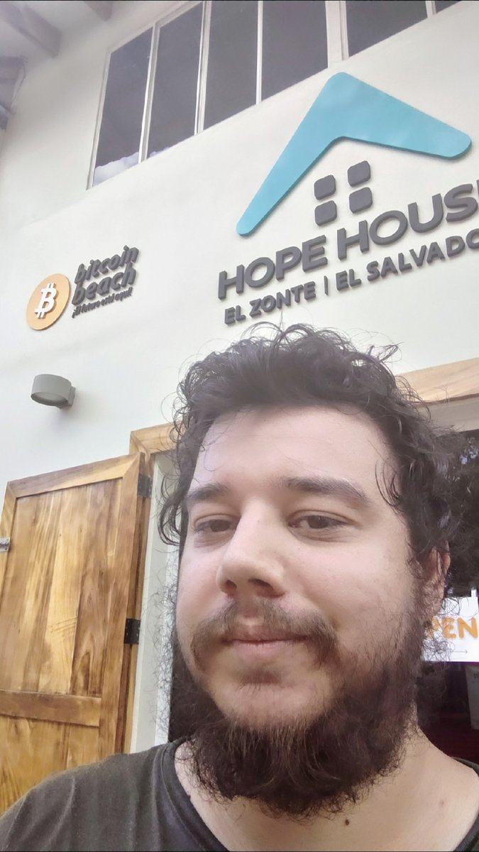 AranMathai's tweet photo. The #HopeHouse at #BitcoinBeach #Bitcoin https://t.co/NJD7Aq26tq