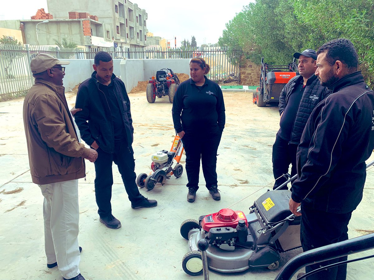 rejeb_ghassen's tweet photo. Horticulture Superviser North Africa @baghdady_rashed gives today our Gardener at Enfidha WC training in Machinery maintenance and uses
@CWGC @georgeelia5 @RodCarkett https://t.co/709YmMK6ZB