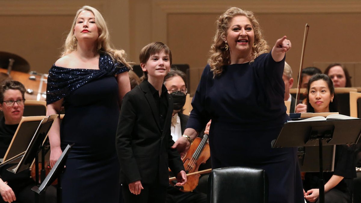 carnegiehall's tweet photo. .@Andris_Nelsons led the @BostonSymphony Orchestra in two performances: Ives, Unsuk Chin w/ Leonidas Kavakos, &amp; Berlioz, followed by Berg’s “Wozzeck” w/ Bo Skovhus, @HeldenMommy, &amp; @canycmezz. Explore upcoming events: https://t.co/lRv1jfsuB8 https://t.co/5OOTVeq5NX