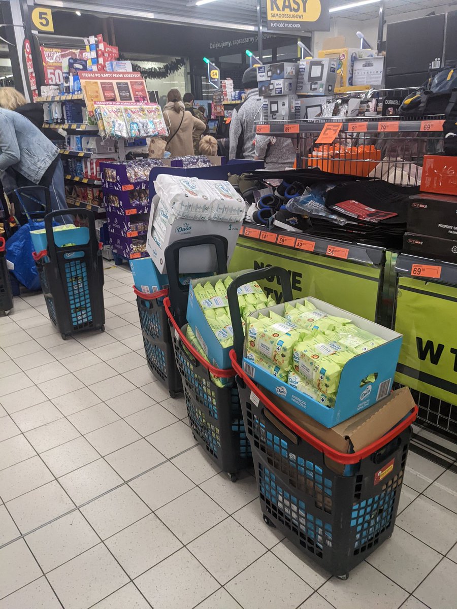 UkrainePortugal's tweet photo. Adding to the load. Loads of nappies and baby wipes https://t.co/2F9keLnMMd