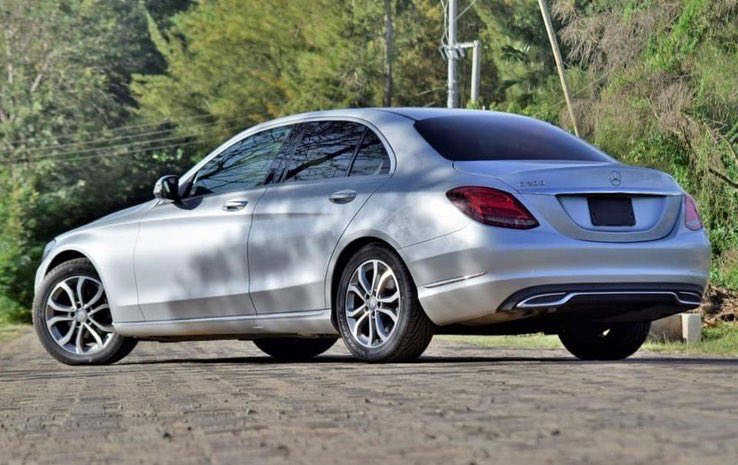 MoranPride's tweet photo. Chauffeur driven German machines at your disposal. Available for hire ☎️0733804504☎️ 
.
.
#mercedesbenz #suvkenya #carforhire #mercedesforhire #KanzeDena #msando #BlackOwnedBusiness #diesel #Petrol #Fuel #Kenya https://t.co/GEmGwj8H21
