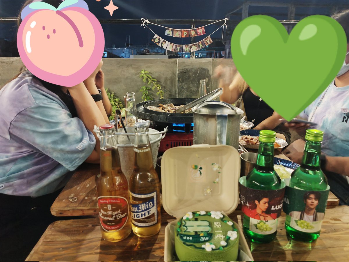 Medjo late n pero ayun dumayo p kmi sta ana para mag-celebrate ng bday mo nak.  Loyal mama fan mo talaga ako from the start ng YWY3. 
Happy Birthday LYZ! Thank you for being born. Love you~ My one and only C! 💚💚💚
#罗一舟二十有二所念皆如愿 #LuoYizhou #罗一舟 #罗一舟0316生日快乐