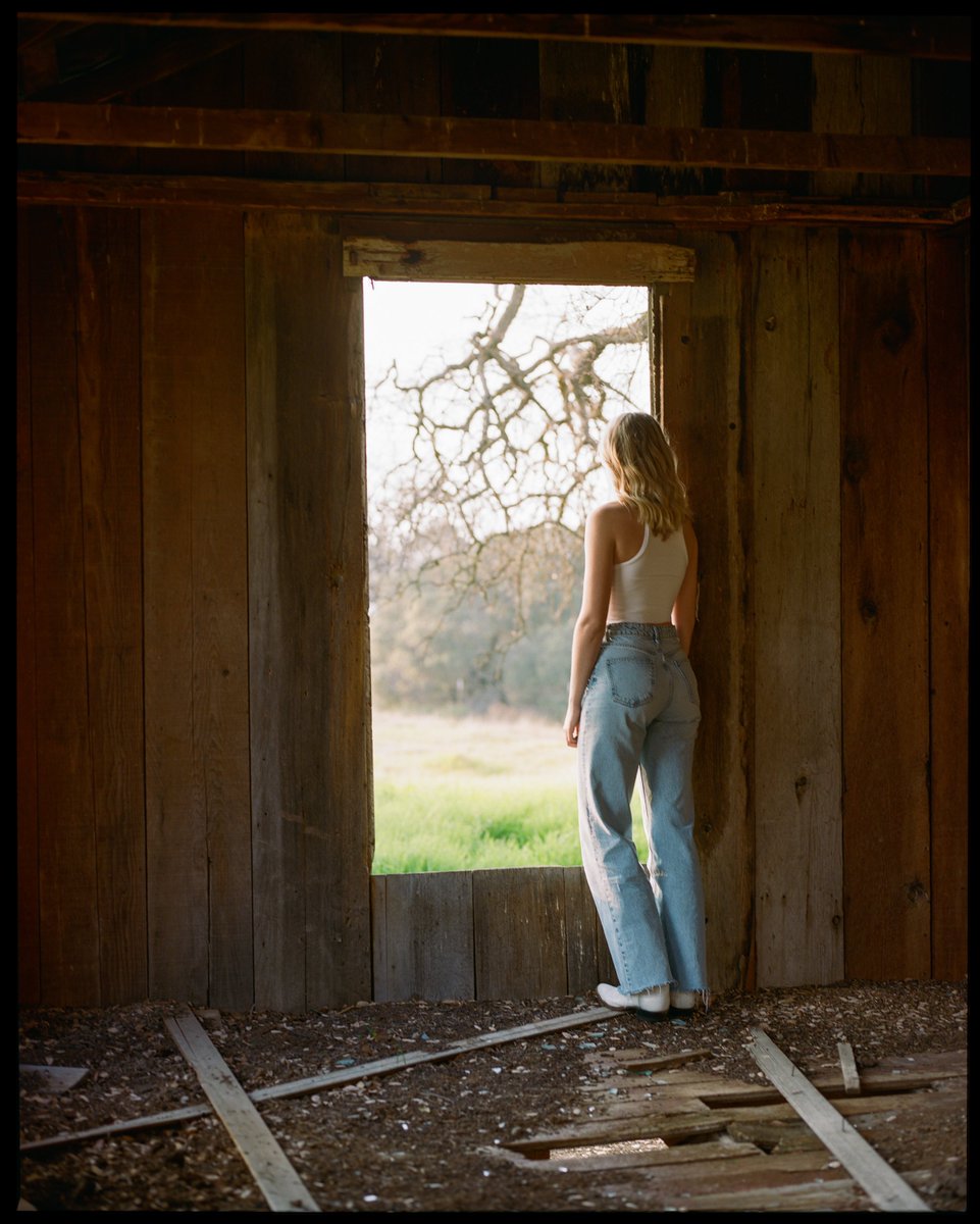 mehatsukhi's tweet photo. would you believe me if i said these were shot in the same day?

all on medium format 🎞 https://t.co/vg33hgbUlv