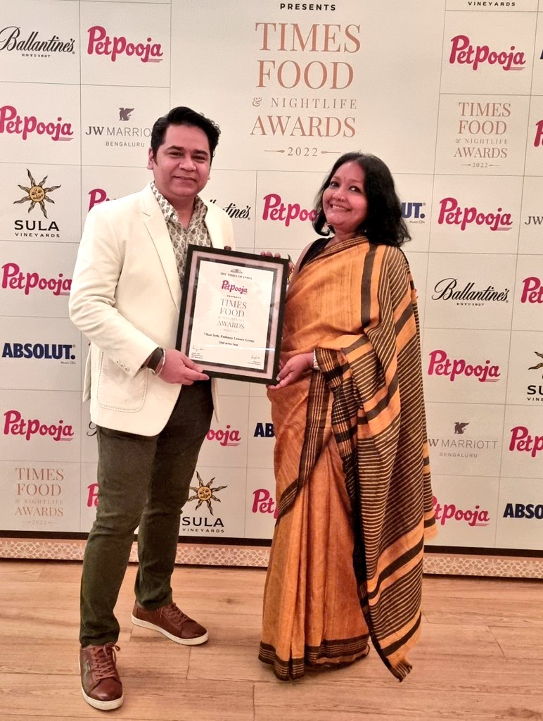 Thank You Times Food &amp; Nightlife Awards 2022 <a href="/priyabala12/">Priya Bala</a> for felicitating me with the Chef Of The Year. Gratitude and love to the amazing team that has been part of this fabulous journey. This award is as much theirs as it's mine. Super stoked &amp; over the moon!🙌
#ChefoftheYear