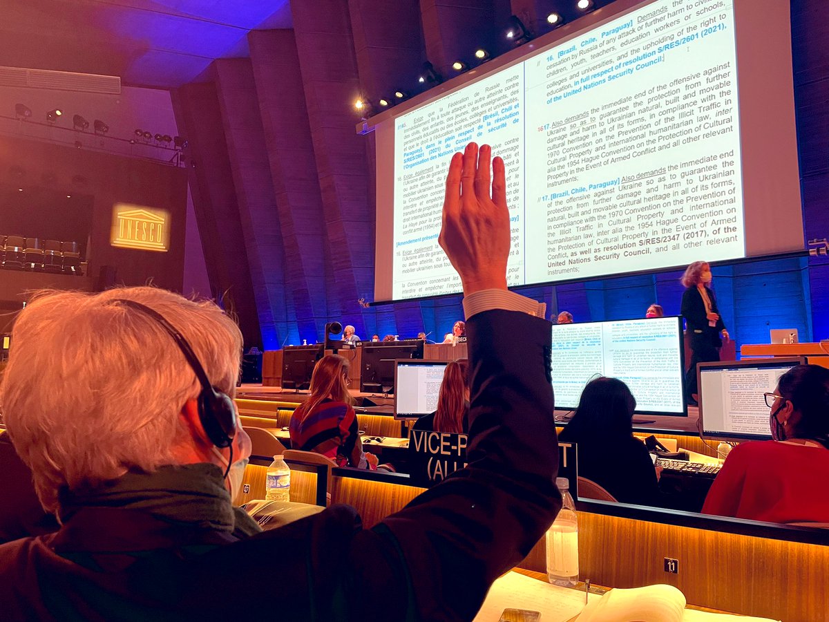 33:1! Today @UNESCO Member States took a clear stance to #StandWithUkraine, condemning #russianinvasion and mandating #emergency #action on #safetyofjournalists, #education and #protection of #culturalheritage. Thanks to 65 co-sponsors!
