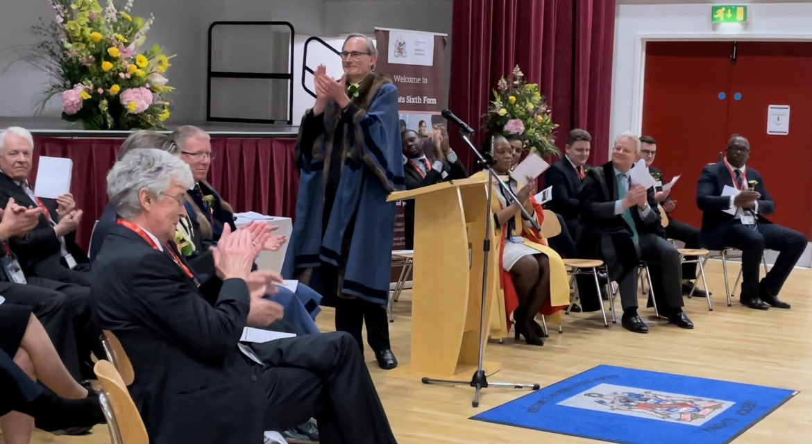 A special thanks from all at ⁦<a href="/HabsKnights/">Haberdashers' Knights Academy</a>⁩ ⁦@HabsKnightsTG⁩ to Haberdashers’ Master ⁦<a href="/PapaJatHarrow/">James Power</a>⁩ for making time in his incredibly busy schedule to visit our schools and remind us of the importance of shared values that bring different religions together ❤️