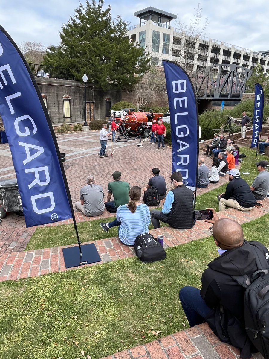 Storm_Doc's tweet photo. Day 3 of @ASCE_EWRI & @NCState_BAE’s #OMSW2022 is wrapping up with a super informative hands-on tour of #Stormwater #maintenance in @CityofWilm ! Special thanks to @Belgard & Fred Adams & @ICPI for leading stop 1! https://t.co/4RPQdEX4on