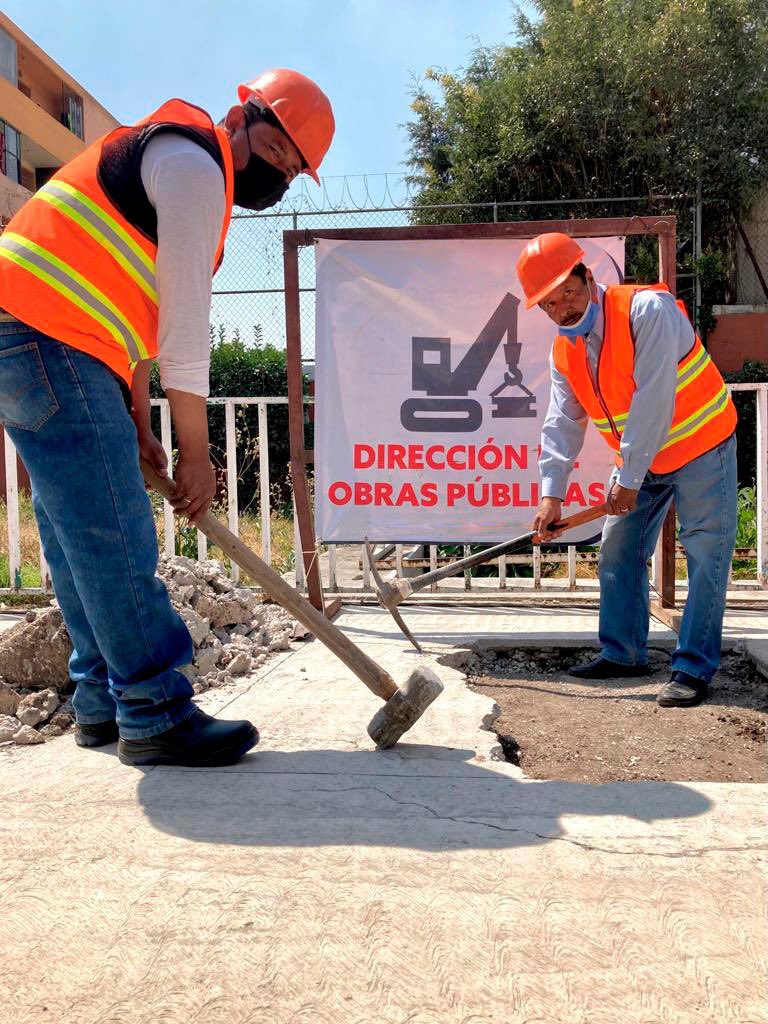 GobCoacalco2022's tweet image. Para contar con escuelas dignas y mejores instalaciones educativas, se realizará la colocación de un arcotecho en el Jardín de Niños Ignacio Zaragoza y en la Escuela Primaria Joaquín Arcadio Pagaza. 
👧🏻👦🏻
#UnaObraEnCadaEscuela