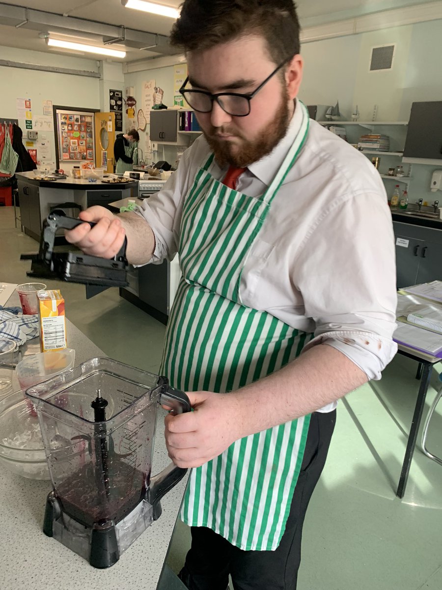 StPaulsCoffeeCo's tweet photo. Easter prep today! 🐣 Our barista students will be hosting their first coffee &amp; cake event with lattes, cappuccinos, cinnamon buns and more 😍 one week to go! #barista #easterevent https://t.co/Rr5UJyAXvg