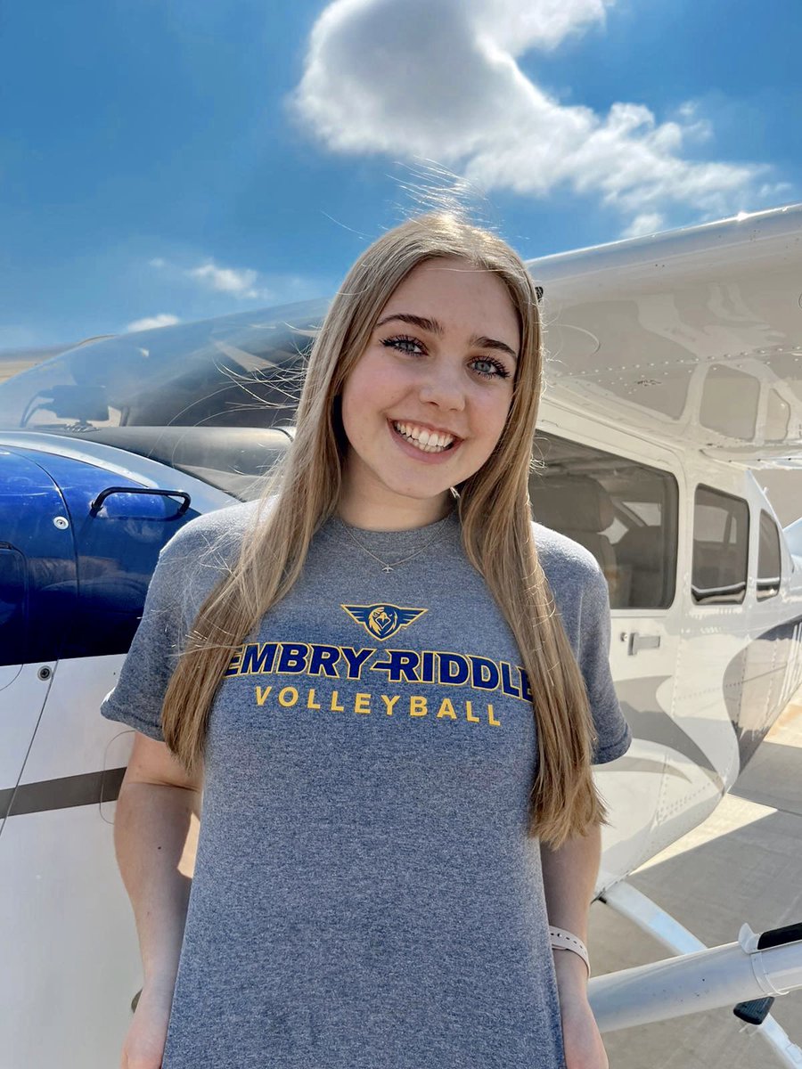 HannahClear5's tweet photo. I’m beyond excited to announce my verbal commitment to my dream flight school, Embry Riddle Aeronautical University to continue my academic and athletic career. I would not be where I am today without my coaches, teammates, and family! Very excited for the future! Go Eagles! 🦅✈️ https://t.co/fJnYrzqD3b