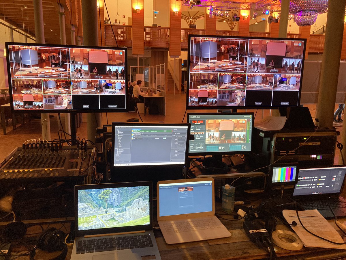dubbelklik's tweet photo. Alles klaar voor de live uitzending van de uitslagenavond op SCHIE TV https://t.co/XhItbxTv2A