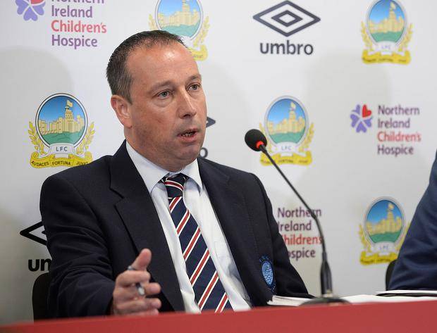 Rangers FC & Linfield FC tweet media