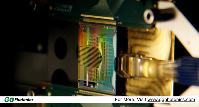 gophotonics's tweet photo. Scantinel Photonics Launches World's First PIC-Based Solid State Parallelized FMCW 5D+ LiDAR System

Read More https://t.co/l7D8zCGMIk

#ScantinelPhotonics #launch #photonics #integratedcircuit #solidstate #parallelized #FMCW #5d #lidar #system #photonic #Industry #news https://t.co/tdinsU8ERP