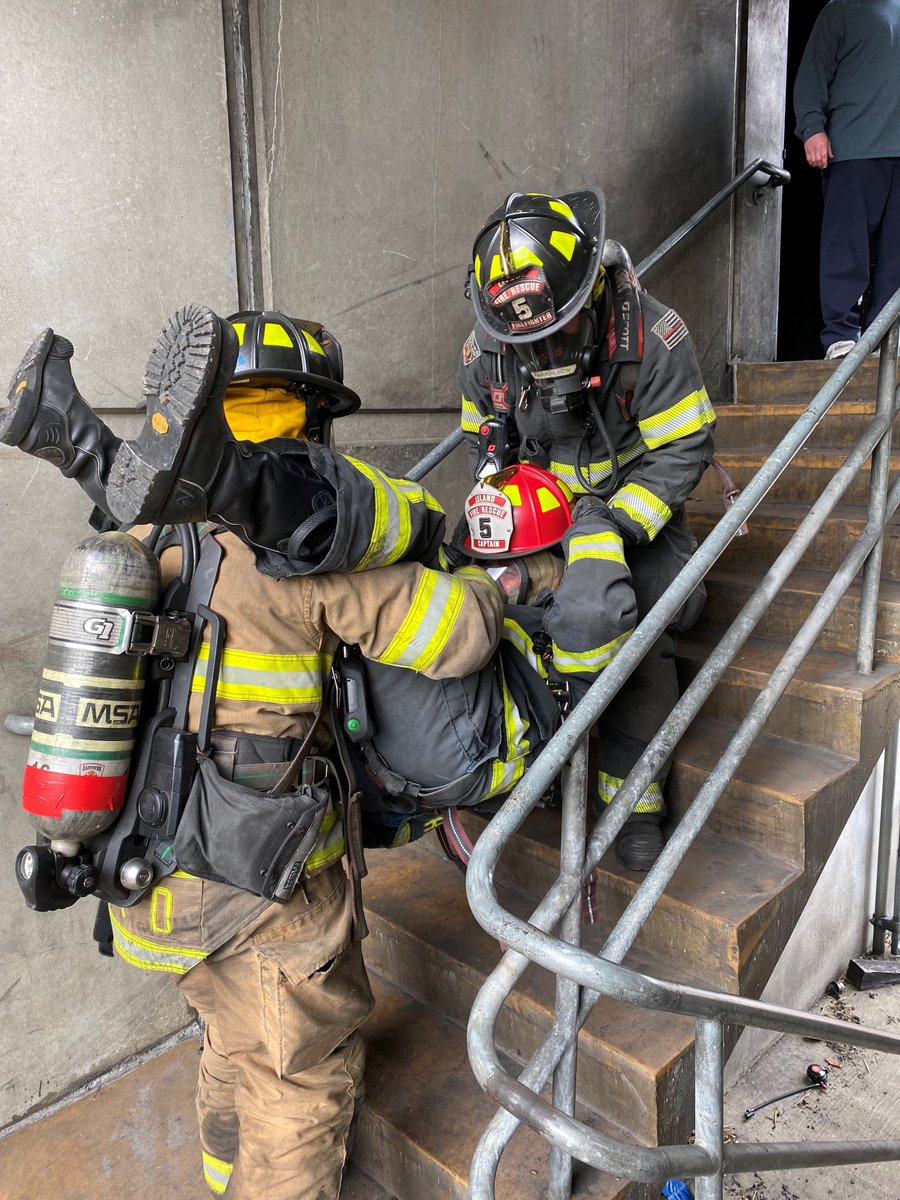 NC_OSFM's tweet photo. Great week at Breathing Equipment School at Gaston College! Our OSFM Instructors are teaching safety & survival skills to over 50 #firefighters from across the state participating in physically and mentally stressful situations. #FIRE #ncfireservice #FirePrevention #BeSafe https://t.co/qO1AiMHtsv