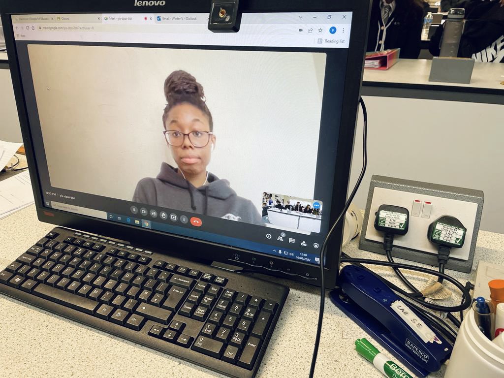 Another brilliant live Q&amp;A today from our alumni Somto! She spoke to some of our Year 12s about her experience studying Chemistry at Oxford! #BritishScienceWeek2022 #inspiring #WomenInSTEM #TownleySTEM