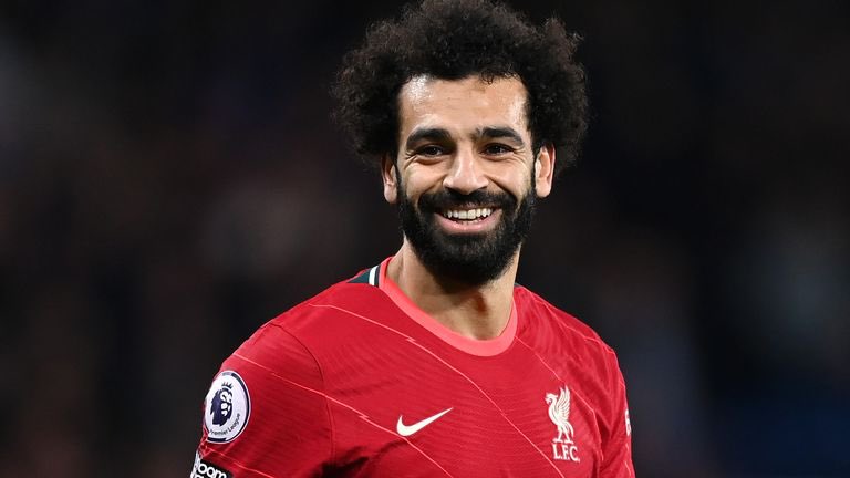 mysteryfootball's tweet photo. If Bukayo Saka or Mo Salah score today, we will give away a Mystery Football shirt to one lucky follower! 🏴󠁧󠁢󠁥󠁮󠁧󠁿🇪🇬 

To enter: 
1️⃣ RT this tweet
🤝 Follow us

Good luck! 🤞🏻 https://t.co/Bd34IxrojD