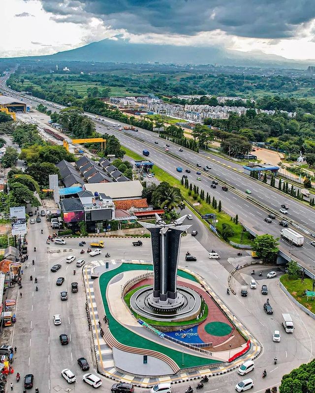 bogorkeunid's tweet photo. Kalau lewat sini biasanya mau pada kemana?
From ig@olanations
Tag ig@bogorkeun
ππTugu Pancakarsa - Bogor
#bogorkeun #bogor #tugupancakarsa #kabupatenbogor #sentulbogor https://t.co/yCcCe9WCMG