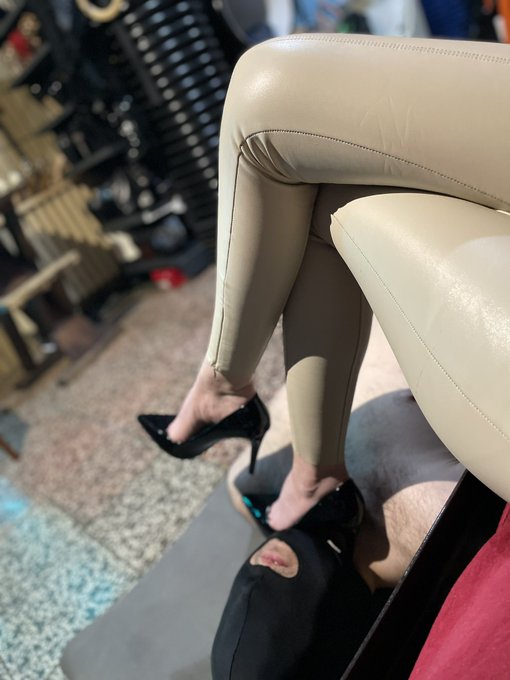 New post 👉 https://t.co/kueY34L4dn  #slaveplay #slaveBDSM #femdom #trampling #bootslave #leatherqueen<a href="/tag/slaveplay"class="tags">#slaveplay</a><a href="/tag/goddess"class="tags"><span>#goddess</span></a><a href="/tag/femdom"class="tags"><span>#femdom</span></a><a href="/tag/trampling"class="tags"><span>#trampling</span></a><a href="/tag/bootslave"class="tags"><span>#bootslave</span></a><a href="/tag/mistresslife"class="tags"><span>#mistresslife</span></a>