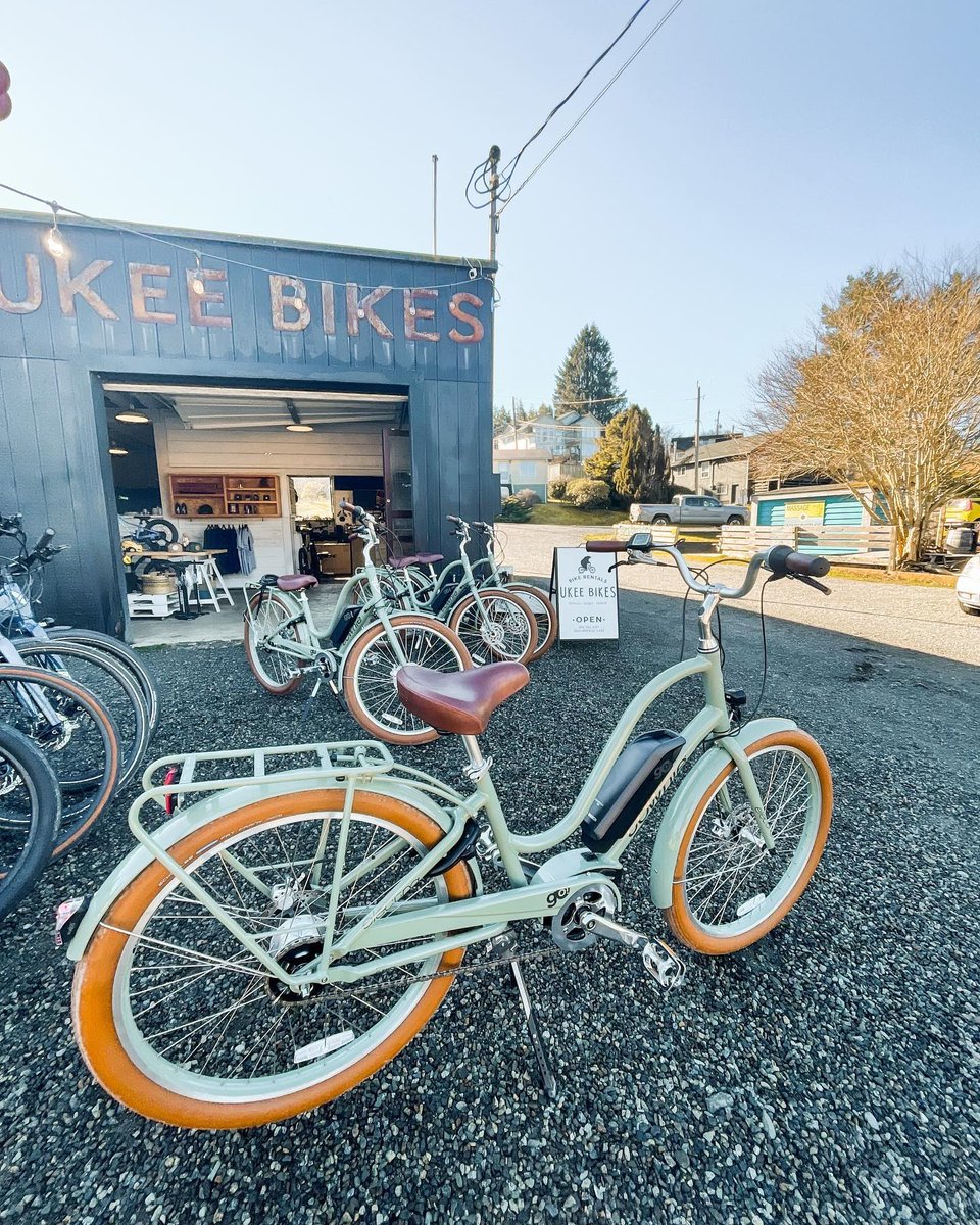 TourismVI's tweet photo. While on Vancouver Island, explore by bike! π΄ Consider a bike rental (or bring your own) when you're visiting communities throughout the island, it's a great way to explore.
π @TourismUcluelet
πΈ ukeebikes via Instagram
#ExploreVancouverIsland #MyUkee https://t.co/Q2bKM94uqL